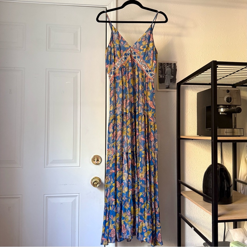 VERB BY PALLAVI SINGHEE blue floral botanical tiered beaded v-neck maxi dress